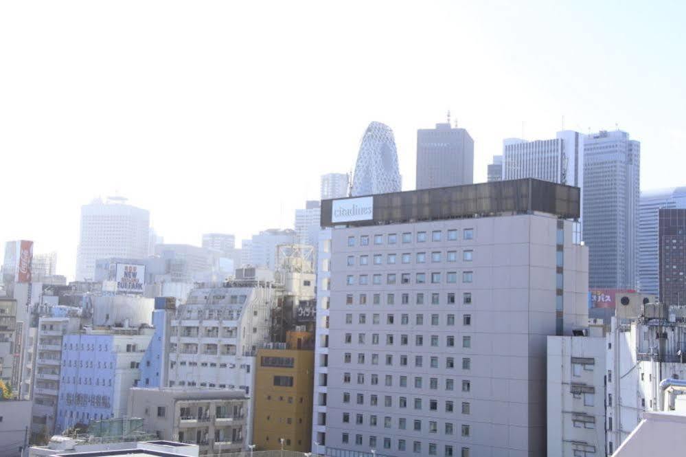 Shinjuku Urban Hotel Tokyo Exterior photo