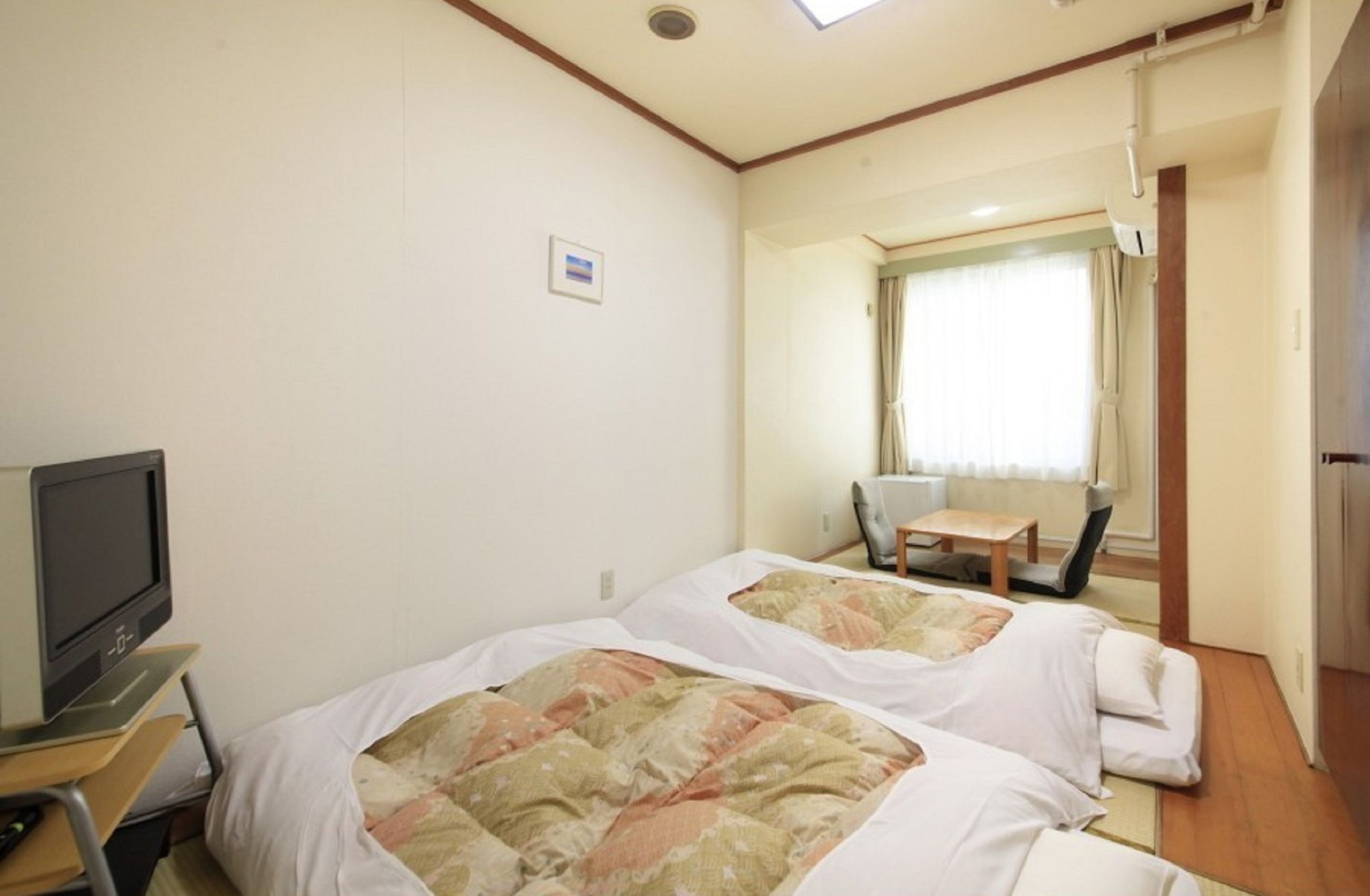 Shinjuku Urban Hotel Tokyo Exterior photo