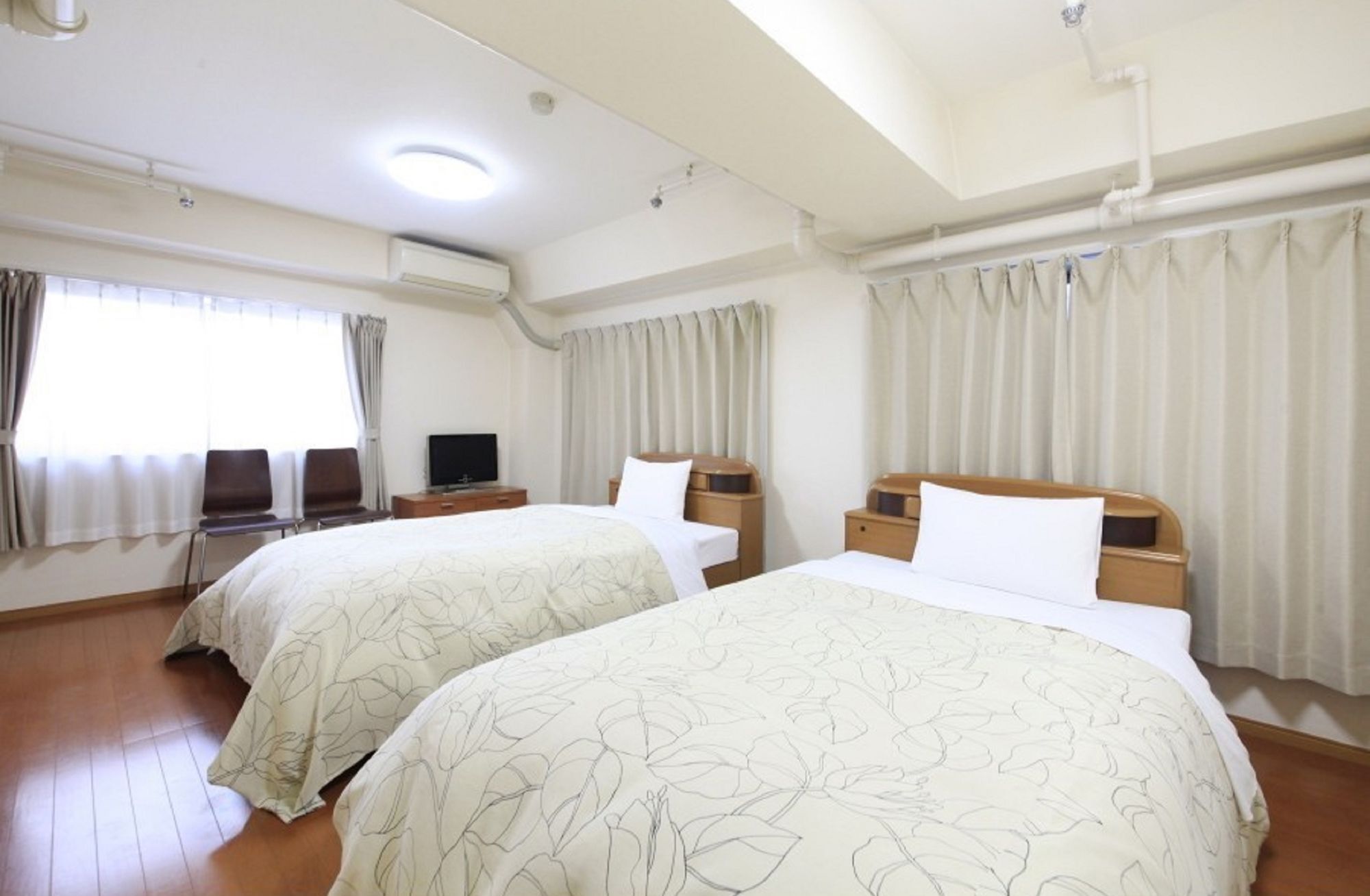 Shinjuku Urban Hotel Tokyo Exterior photo