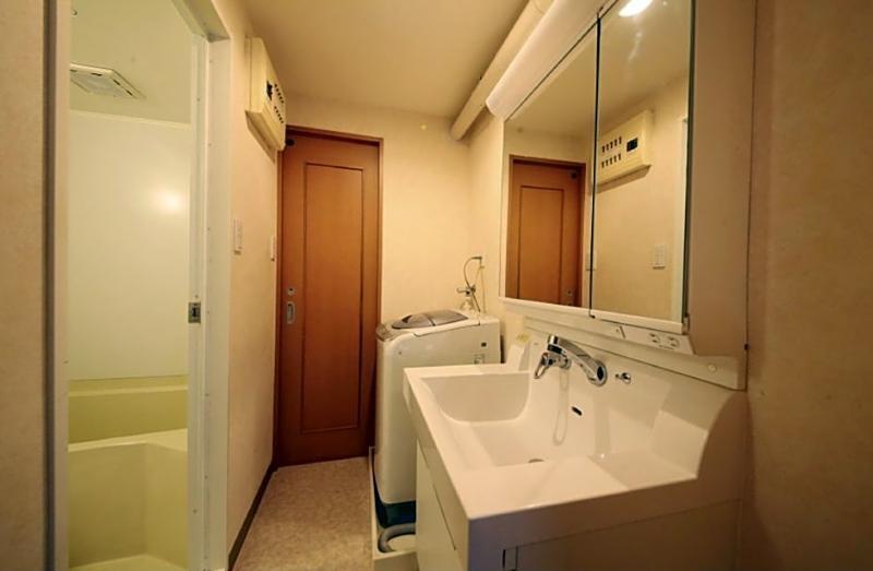 Shinjuku Urban Hotel Tokyo Exterior photo